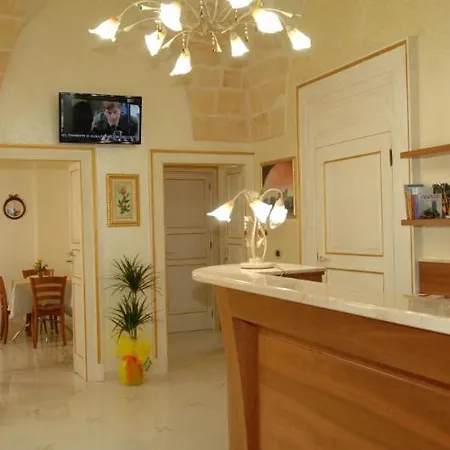 Santa Lucia Bed & Breakfast *